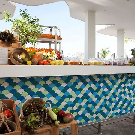 Royal Hideaway Corales - Adults Only מלון אדחה