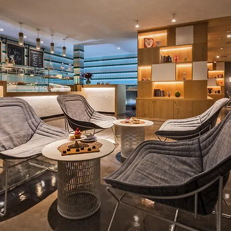 Royal Hideaway Corales - Adults Only 酒店 阿德耶