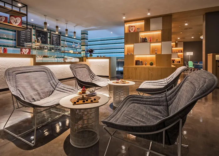 Royal Hideaway Corales - Adults Only 酒店 阿德耶